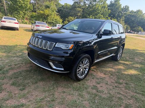 Used 2018 Jeep Grand Cherokee 4WD Summit image 10