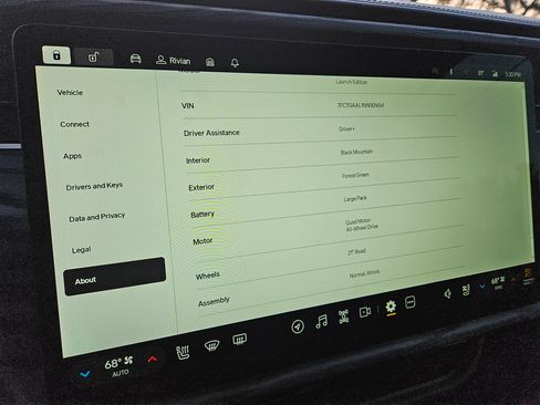 Used 2022 Rivian R1T Launch Edition image 27