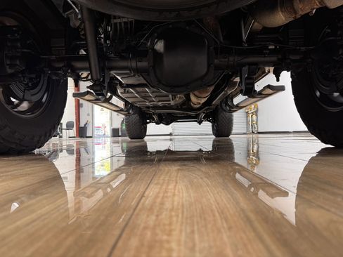 Used 2018 Ford F250 Lariat image 9