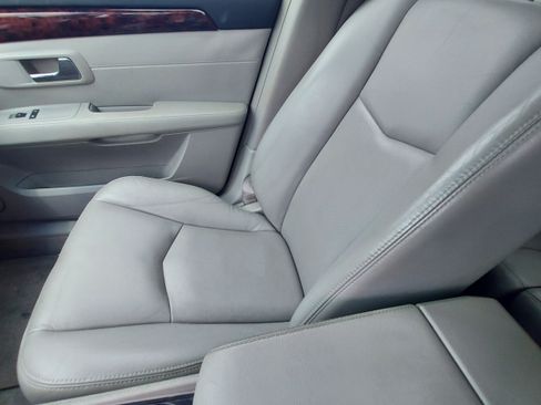 Used 2008 Cadillac SRX image 9