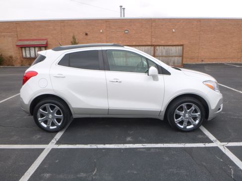 Used 2013 Buick Encore Premium image 5