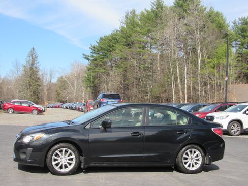 Used 2013 Subaru Impreza 2.0i Premium image 2