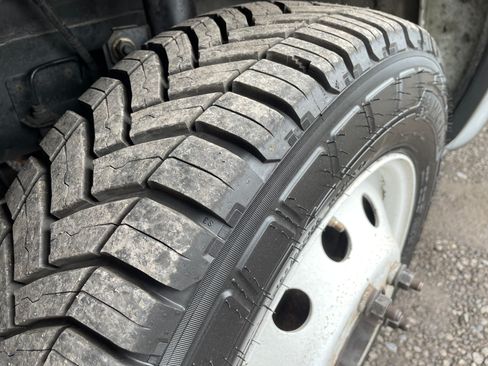 Used 2018 Ford Transit 350 image 22