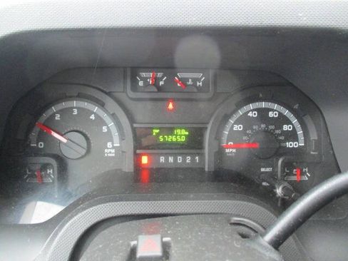 Used 2014 Ford E-250 and Econoline 250 image 26