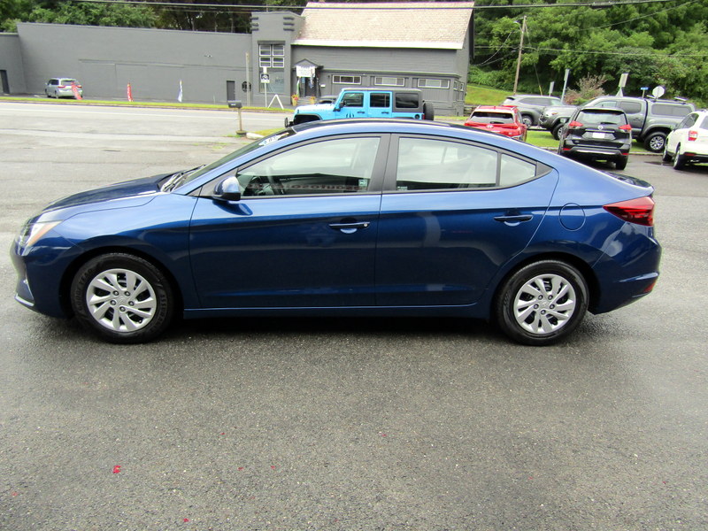 Used 2020 Hyundai Elantra SE Sedan FWD image 6