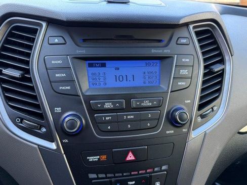 Used 2014 Hyundai Santa Fe Sport image 20