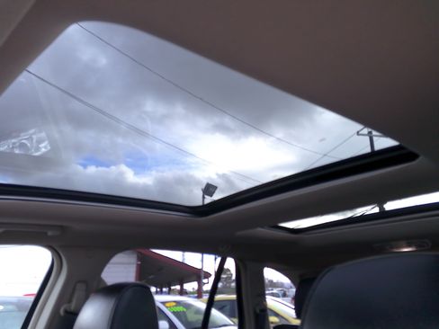 Used 2015 Lincoln MKX image 34