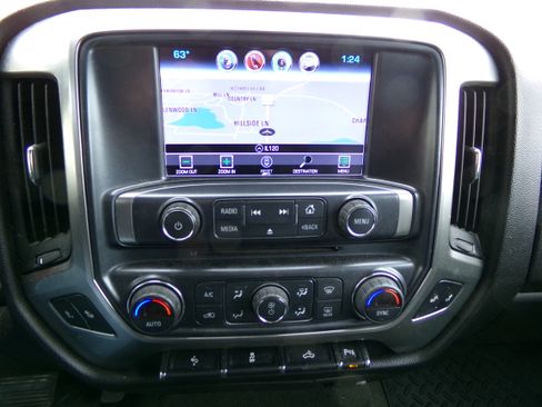 Used 2017 Chevrolet Silverado 1500 LT image 17