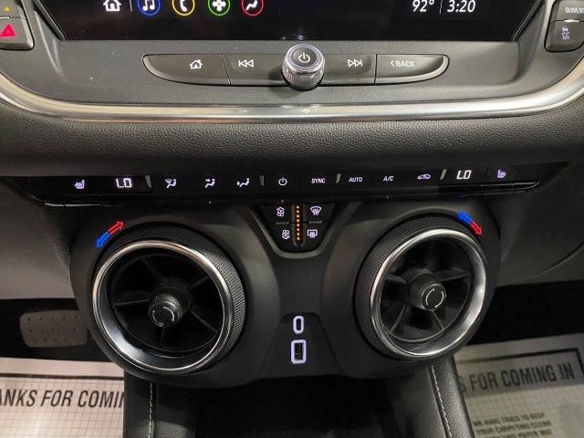 Used 2025 Chevrolet Blazer FWD LT w/ 2LT image 12