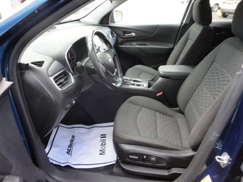 Used 2021 Chevrolet Equinox LT image 12