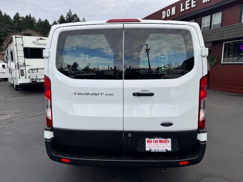 Used 2024 Ford Transit 250 image 24