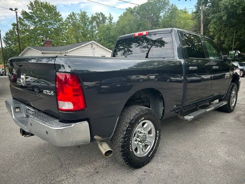 Used 2016 RAM 2500 4x4 Crew Cab ST image 33