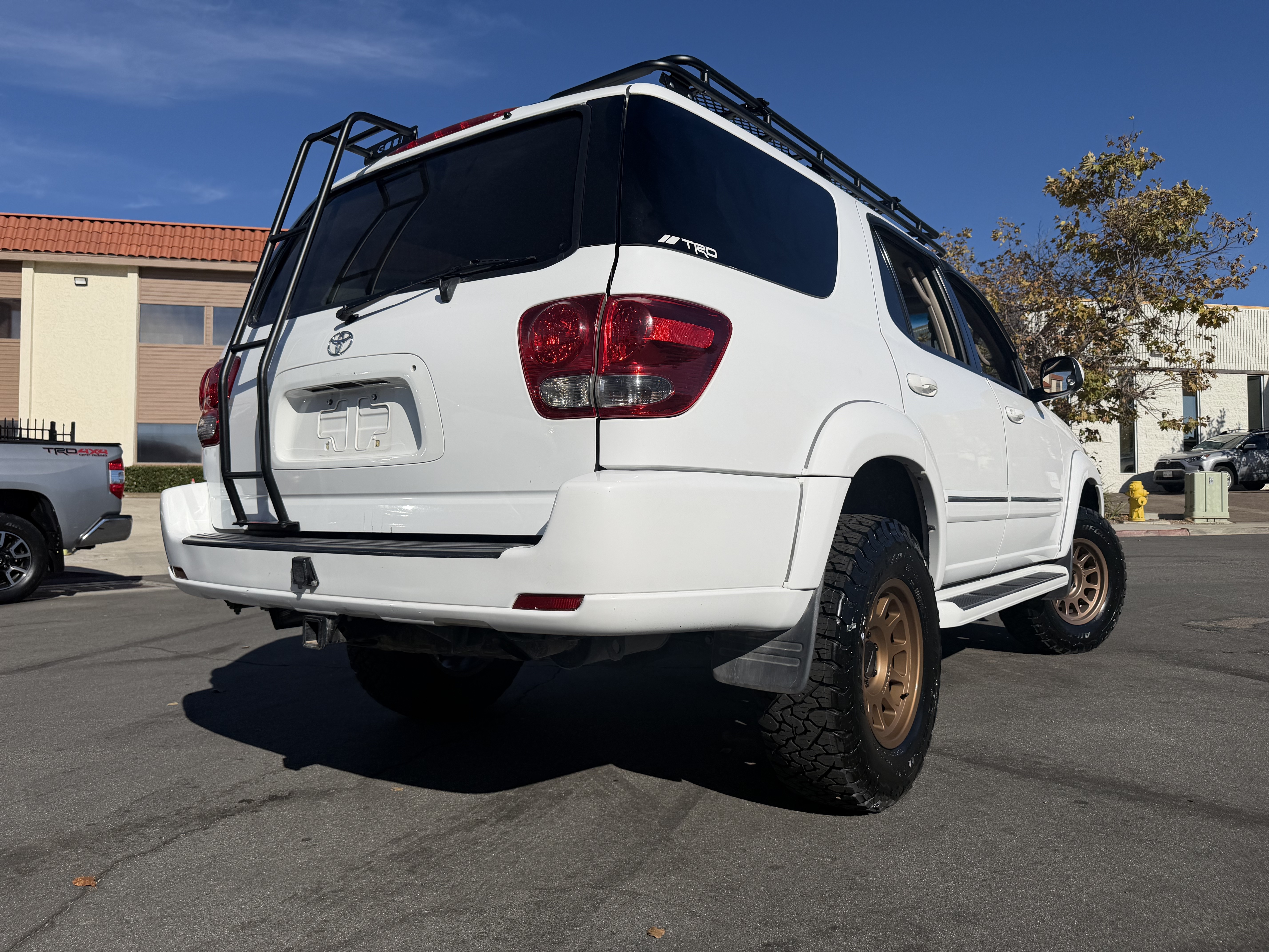 Used 2007 Toyota Sequoia 4WD SR5 image 9