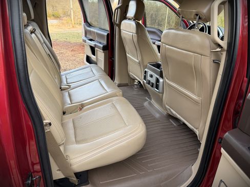 Used 2018 Ford F150 Lariat image 23