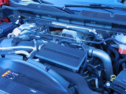 Used 2024 Chevrolet Silverado 3500 LTZ image 24