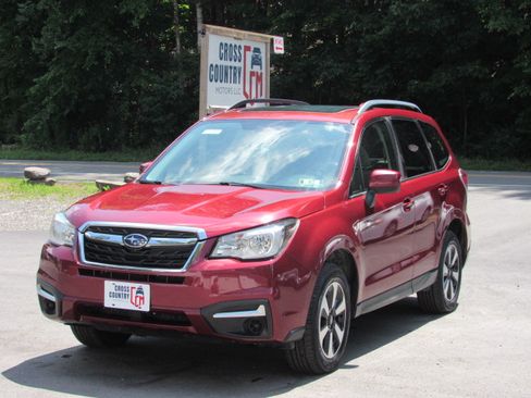 Used 2018 Subaru Forester 2.5i Premium AWD/4WD image 1