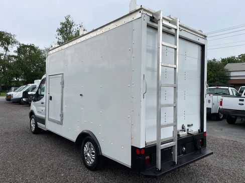 Used 2017 Ford Transit 350 image 6