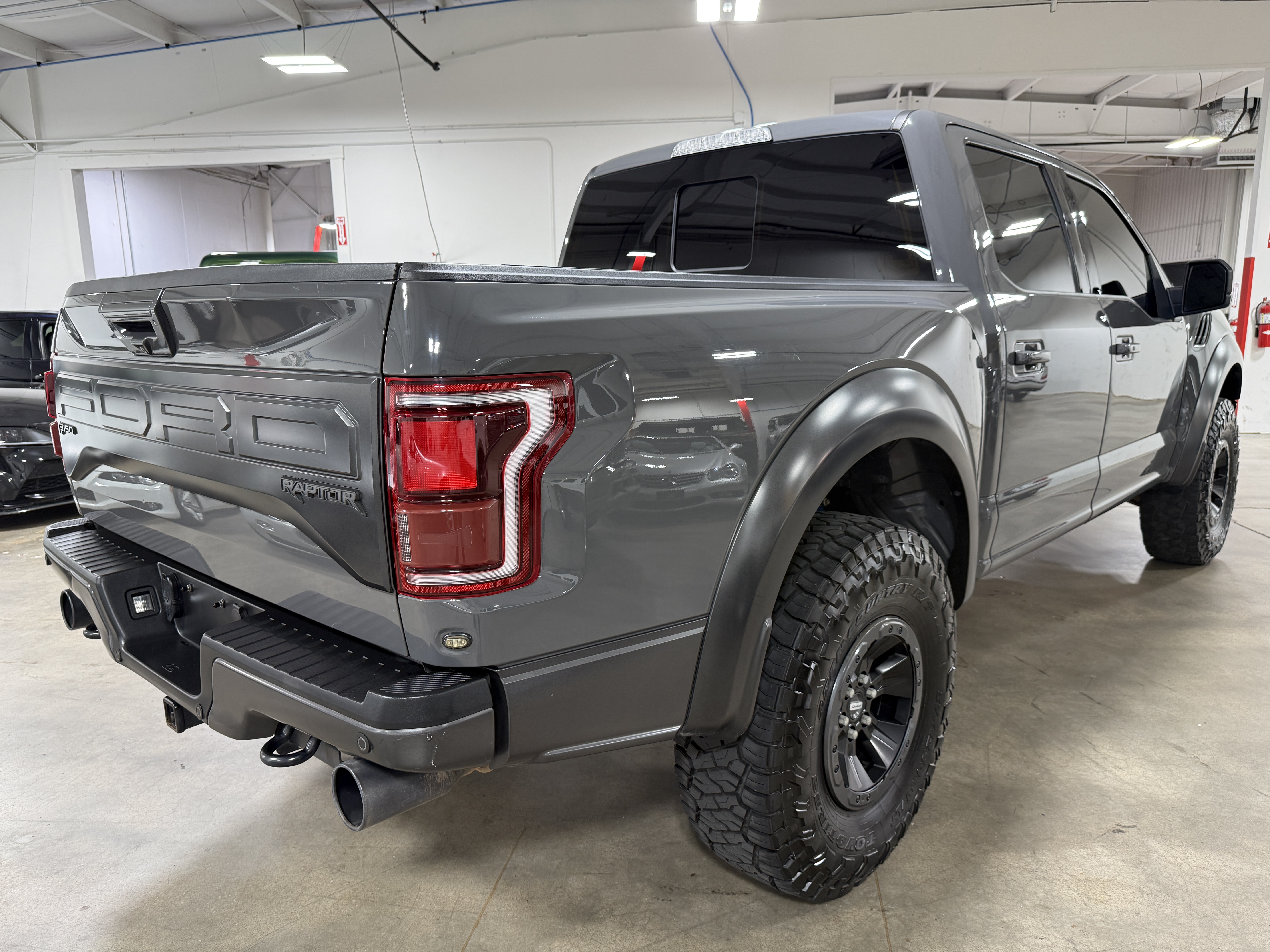 Used 2018 Ford F150 4x4 Crew Cab Raptor image 5