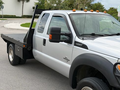 Used 2012 Ford F550 image 52