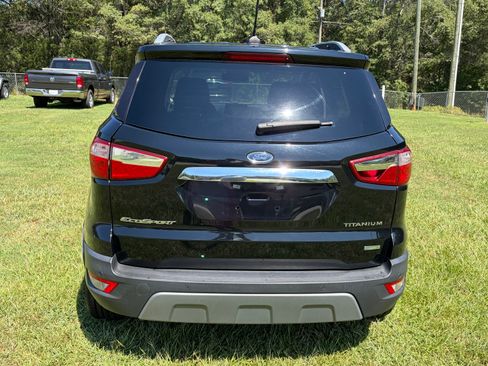 Used 2020 Ford EcoSport FWD Titanium image 4