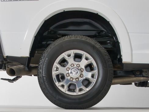 Used 2020 RAM 2500 4x4 Crew Cab Laramie image 16