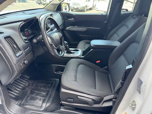 Used 2022 Chevrolet Colorado LT image 8