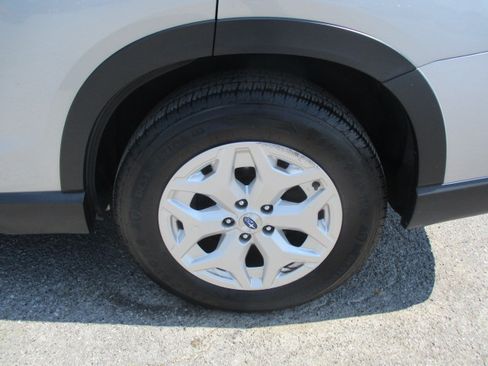 Used 2020 Subaru Forester S AWD/4WD image 10