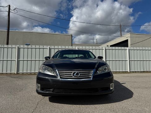 Used 2011 Lexus ES 350 image 3