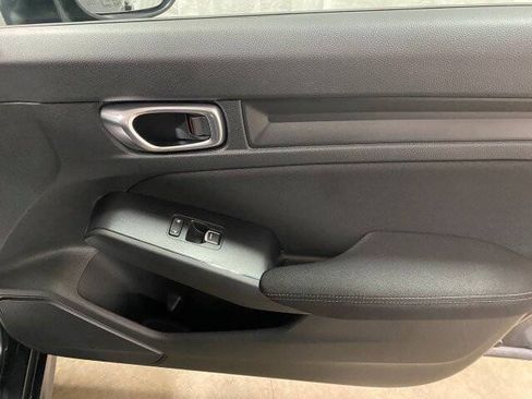 Used 2025 Honda Civic LX Sedan image 25
