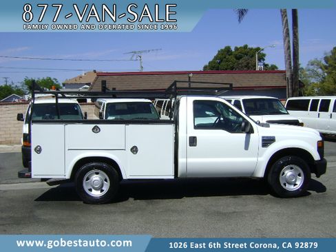 Used 2008 Ford F250 2WD Regular Cab Super Duty image 1