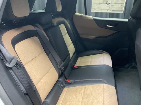New 2026 Chevrolet Equinox ACTIV image 14
