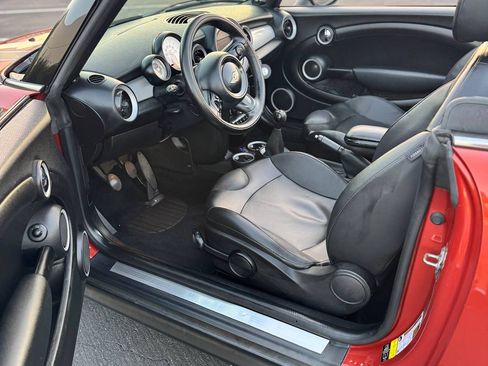 Used 2013 MINI Cooper Convertible FWD image 5