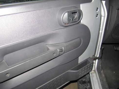 Used 2008 Jeep Wrangler Sahara image 17