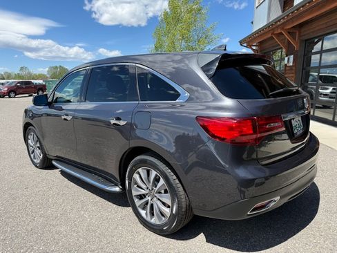 Used 2016 Acura MDX SH-AWD w/ Tech & Entertainment image 3