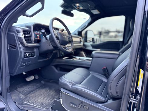 Used 2026 Ford F250 Platinum image 15