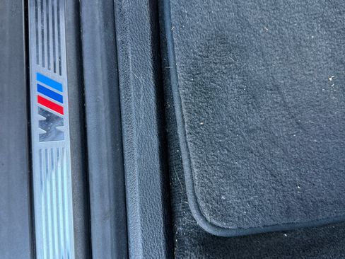 Used 2011 BMW X5 xDrive50i image 28