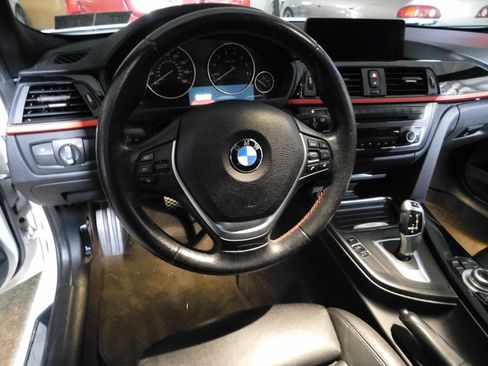 Used 2013 BMW 328i xDrive image 3