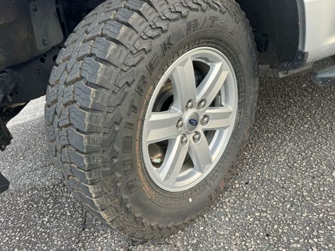 Used 2023 Ford F150 XLT AWD/4WD image 22