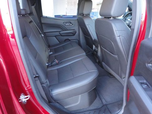 Used 2023 Chevrolet Colorado LT image 23