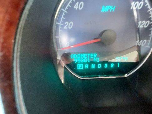 Used 2007 Buick Lucerne CXS image 12