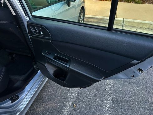 Used 2013 Subaru Impreza 2.0i Sport Premium image 15