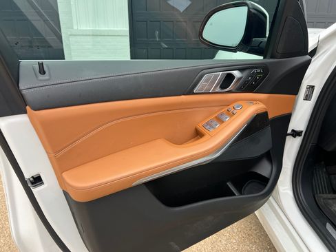 Used 2022 BMW X7 xDrive40i image 6