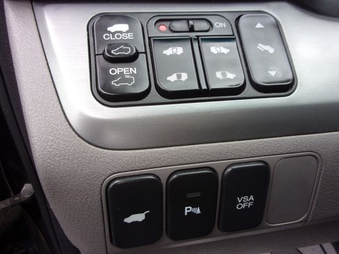 Used 2008 Honda Odyssey Touring image 17