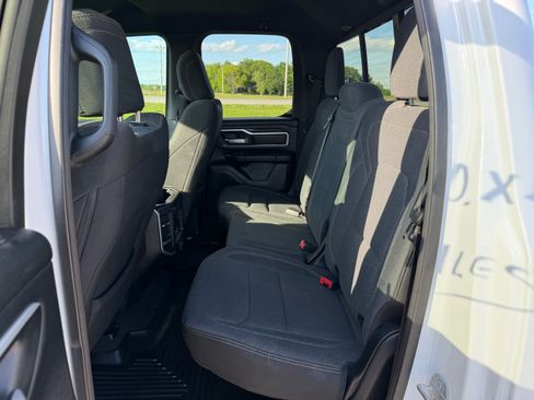 Used 2022 RAM 1500 4x4 Quad Cab image 9