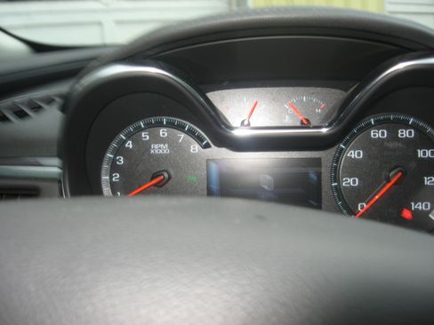 Used 2018 Chevrolet Impala LT image 10