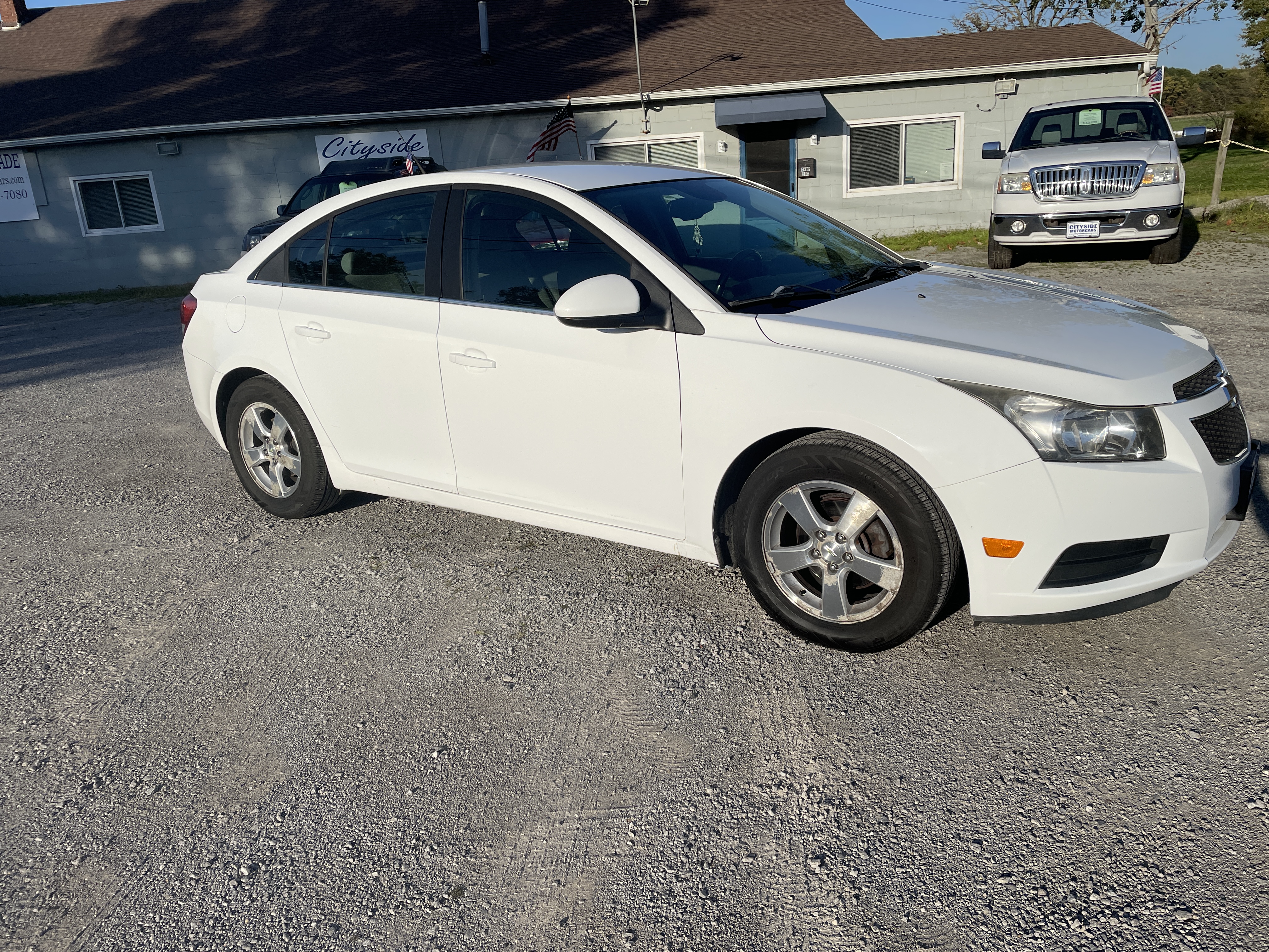 Used 2014 Chevrolet Cruze LT FWD image 7