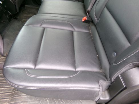 Used 2017 Chevrolet Silverado 1500 LT image 10