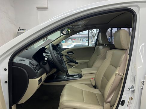 Used 2016 Acura RDX image 9