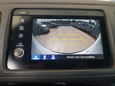 Used 2019 Honda HR-V Sport image 14