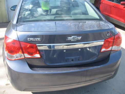 Used 2014 Chevrolet Cruze LT image 5